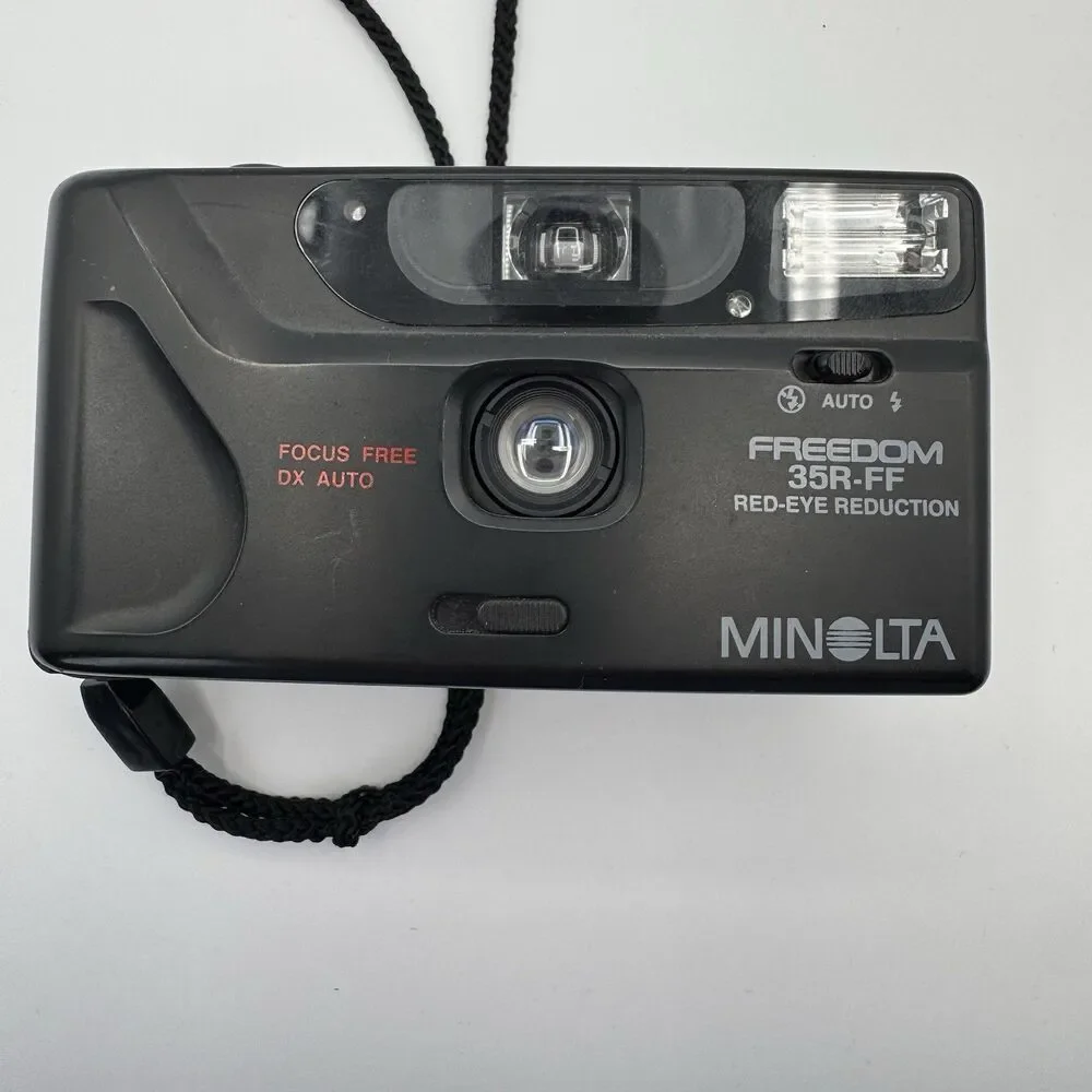 Minolta Freedom 35R-FF 35mm Film Camera Red Eye Reduction Tested